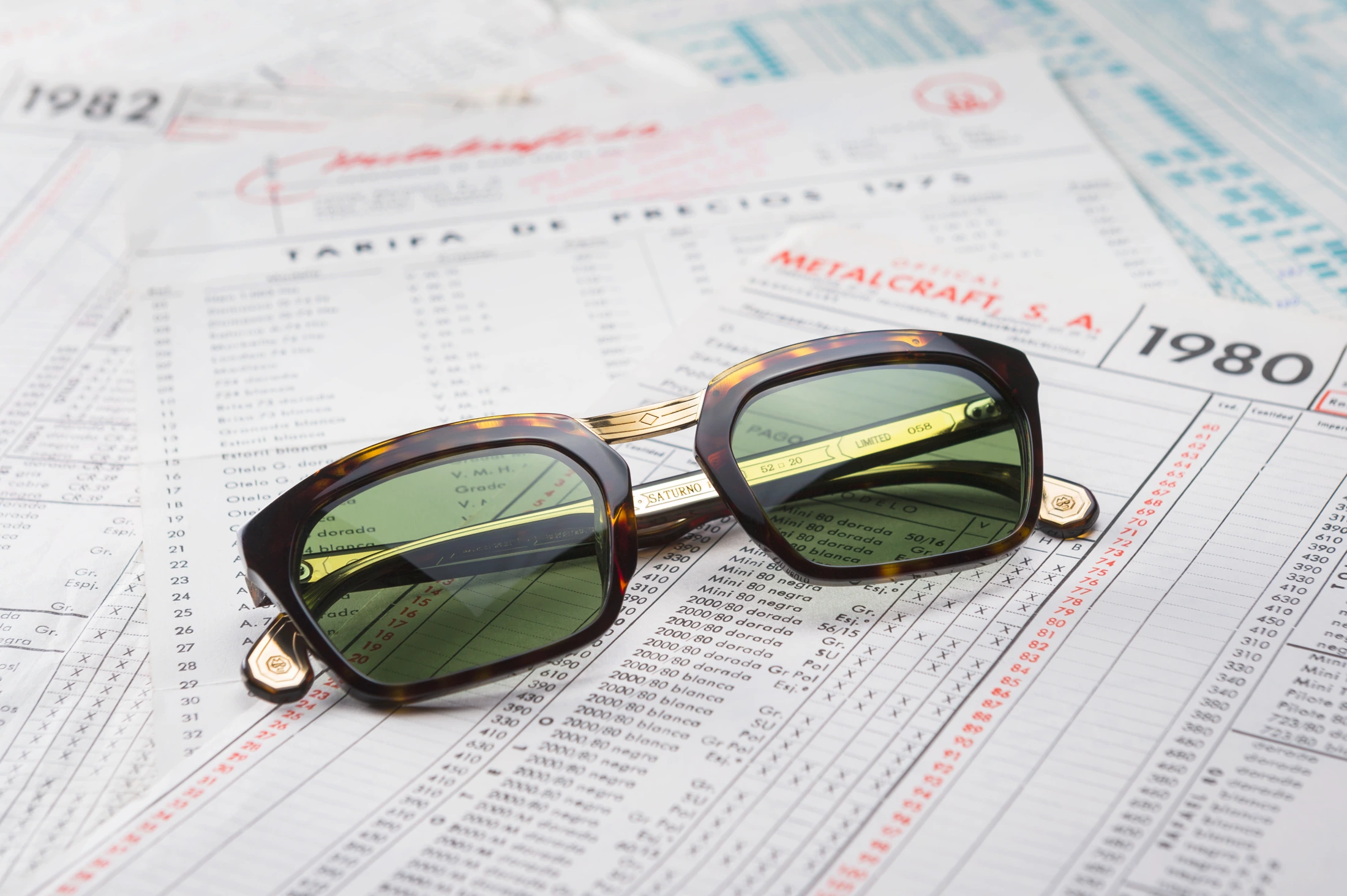 Opticalmetalcraft bodegones compuestos f